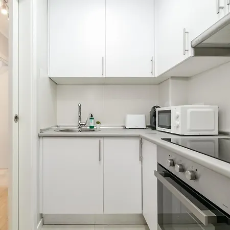 Apartamento Luminoso Y Moderno En By