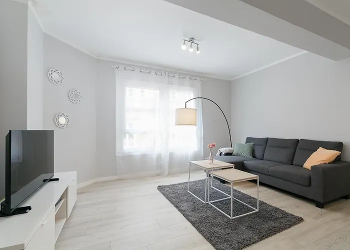 Apartmán Luminoso Y Moderno En By *